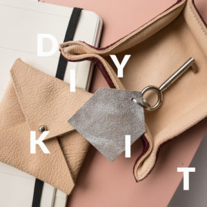 DIY craft kit Mood Shot bag in beige, keychain in silver and storage bowl in wine red and beige
