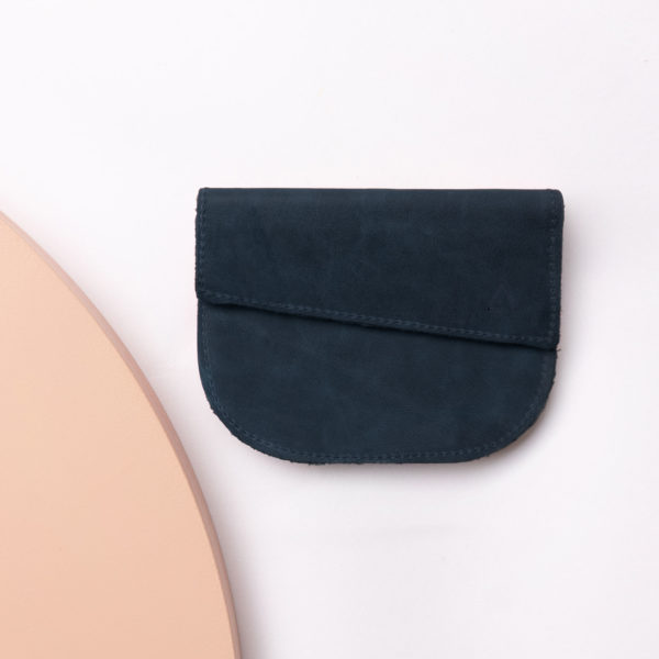 Purse UNA in dark blue from sustainable natural leather