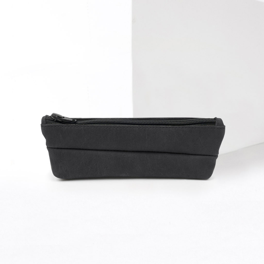 Front of the pencil case PEN made of sustainable natural leather in charcoal with logo embossing